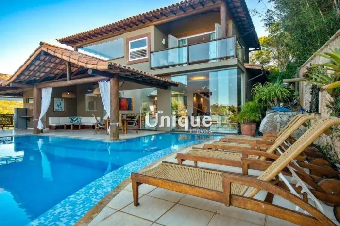Casa com 6 dormitórios para temporada, 850 m² - Ferradura - Armação dos Búzios/RJ