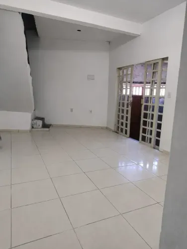 Aluga-se casa espaçosa em jundiaí direto com o proprietário