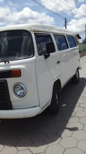 Volkswagen Kombi Lotação 1.4 MI Total Flex 8V 2011