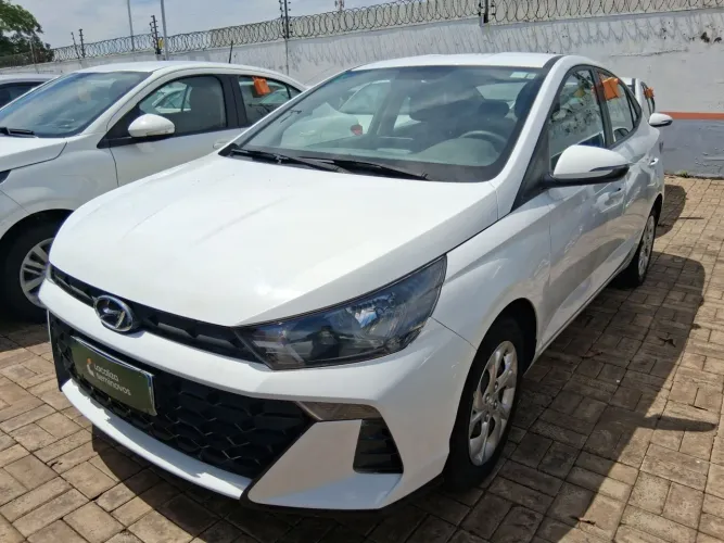 Hyundai HB20S Comfort Plus 1.0 TB Flex 12V Mec. 2025