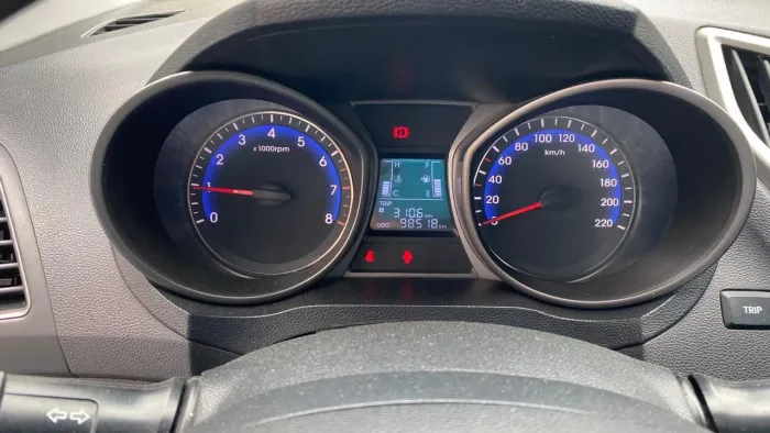 Hyundai HB20 Unique 1.0 Flex 12V Mec. 2019