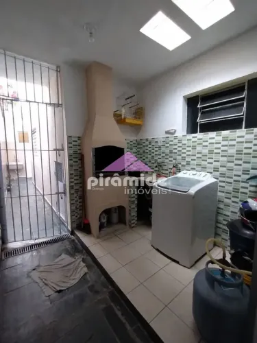 Casa com 4 dormitórios à venda, 196 m² por R$ 395.000,00 - Vila Antônio Augusto Luiz - Caç