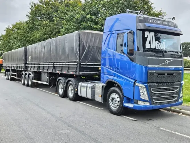 FH 540 6x4 bug leve mola Ano 2020 Globetrotter + Rodotrem Graneleiro Librelato 2019 c/pneu