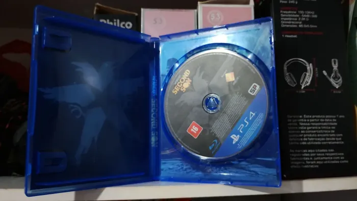Vendo jogos de ps4 - Inflamous Second Son e Until Dawn