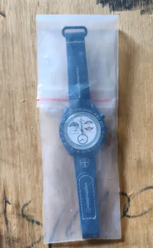 Omega Swatch Mission .. Snoop Top