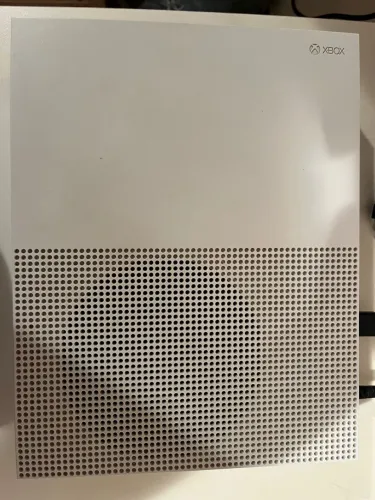 Xbox one S all digital 1 tb pouco usado