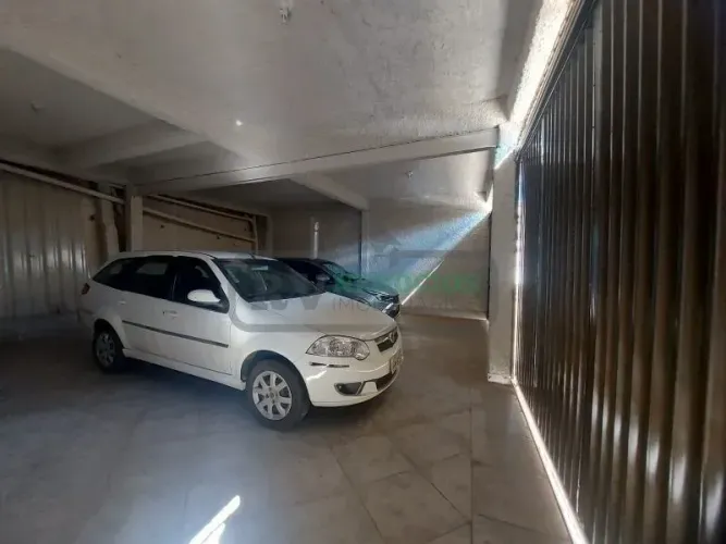 RV-MAR5458 BELISSIMA CASA EM EXELENTE LOCALIZAÇÃO COM AREA GOURMET