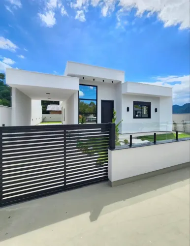 Casa a venda em pinhais, 100% parcelada (LE)