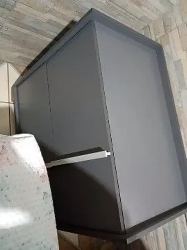 Vendo cômoda nova 