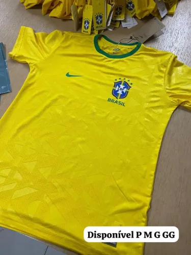 Camisa básico do Brasil.