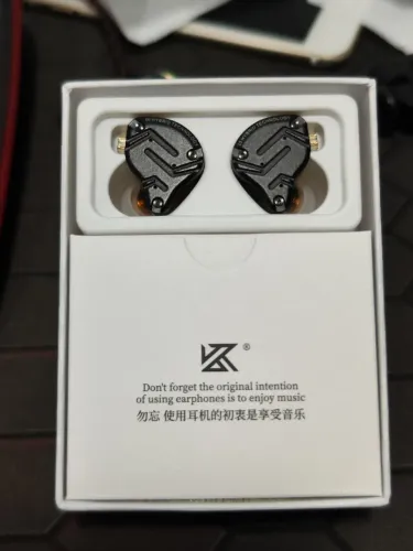 Fone KZ ZS10 PRO X 10 Drivers Alta definição - Retorno de Palco KZ Monitor de palco