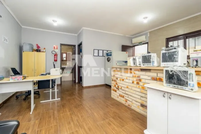 Casa em Condomínio 1 dorm à venda Rua Antônio Carlos Pereira de Souza, Mário Quintana - Po