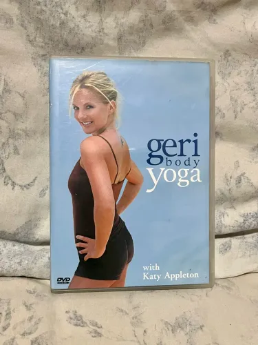 Geri Halliwell - DVD Geri Body Yoga com Katy Appleton