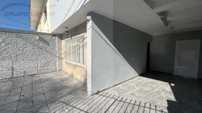 Locação: Casa 141m² em Santo Amaro! 3 Dorms + Edícula c/ 3 Dorms. 2 Vagas. Ótimo para uso