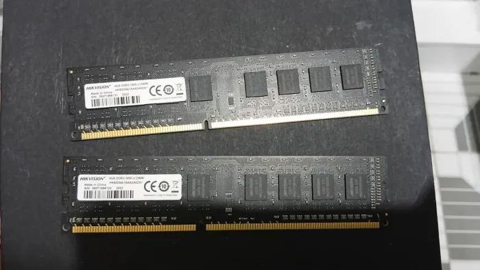 Memória DDR3 1600MHZ