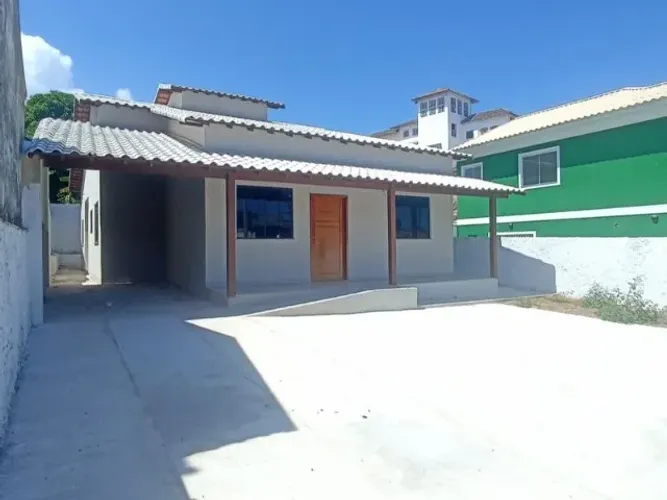 Casa com 06 ambientes no Centro de Maricá Proximo ao Hospital !! Cod:070