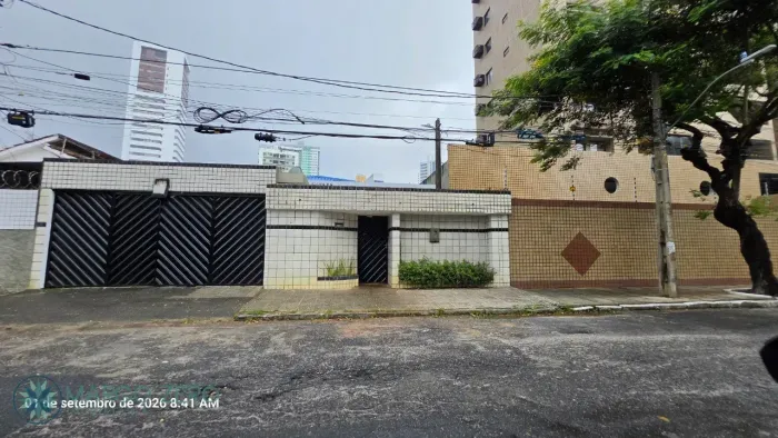 Casa Comercial para Locação no Bairro doTorreão - 4 quartos, 4 Banheiros, Recife-PE.