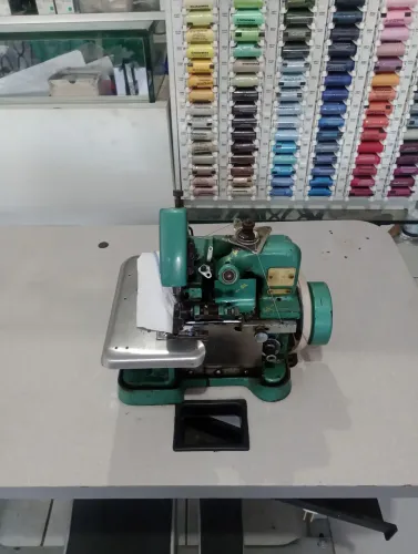 Maquina de costura