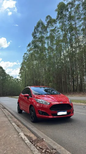 Ford Fiesta 1.5 16V Flex Mec. 5P 2014
