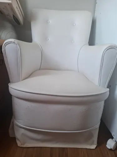 Poltrona de amamentação