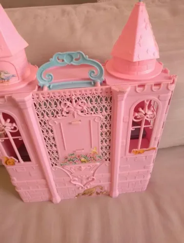 Barbie Castelo Lago do Cisne ?