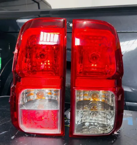 Lanterna HIlux 