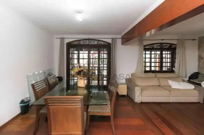 Sobrado na Vila Zelina - 450m2 - 4 dormitórios - 1 suíte - 10 vagas