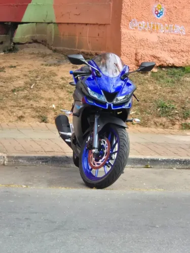 YZF R15 Yamaha