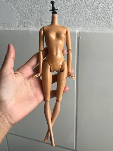 corpinho barbie fashionista