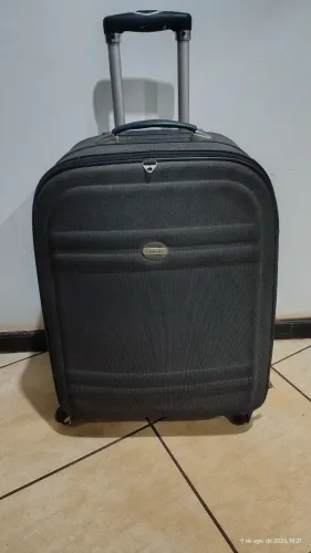 Mala de viagens 32 kg marca lansay