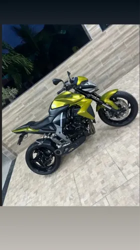 Honda Cb1000r