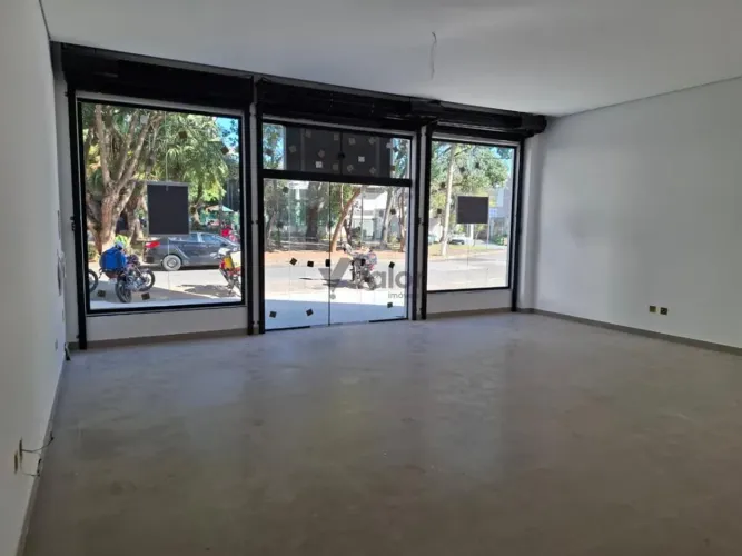 Salão à venda e para alugar em Campinas, Cambuí, com 161 m²