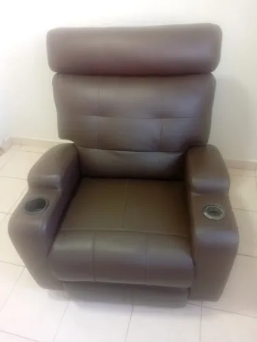 Poltrona Reclinável de Couro com Massageador