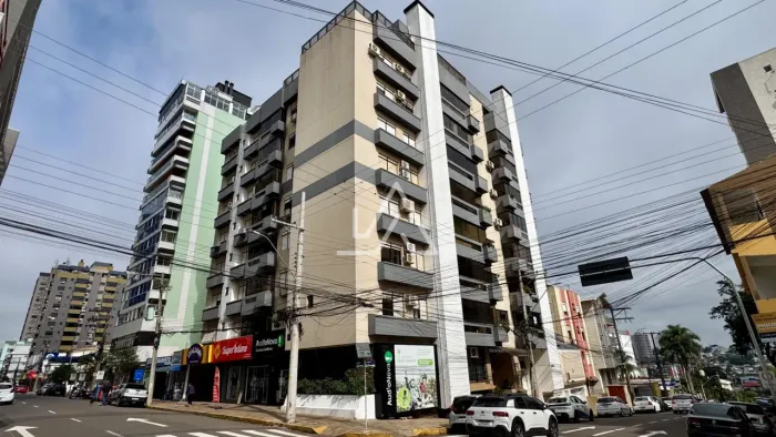 EDIFÍCIO MAXIMS PLAZA / ESQUINA DO HC