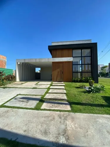 CASA SEMI MOBILIADA PARA LOCAÇÃO NO CONDOMÍNIO TERRAS NO  ALPHAVILLE- CAMAÇARI