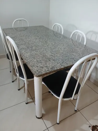 Mesa granito