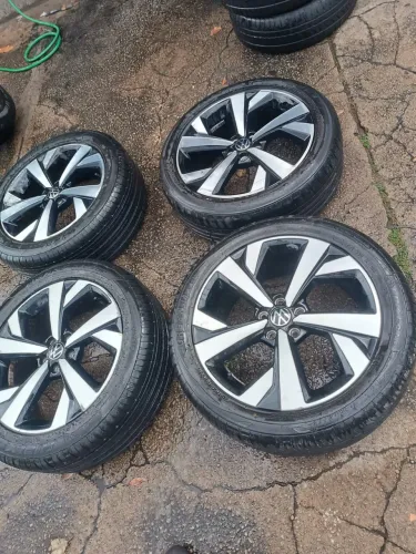 Rodas 17 nivus,Tcross,polo 5/100+ pneus bons 