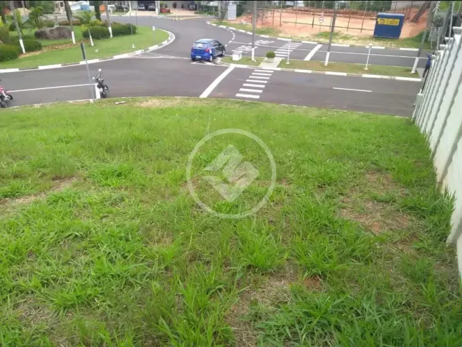 Terreno a venda com 437mts no Condomínio Terras de São Francisco em Vinhedo codigo: 146737