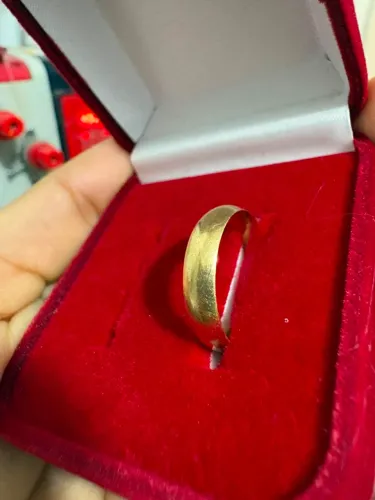 Aliança de ouro 18, aro 19, peso 2,5g