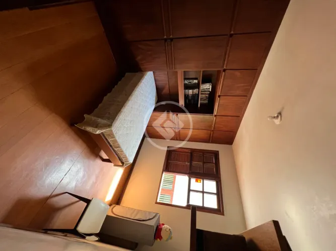 Casa localizada na Lagoa da Conceição codigo: 98018