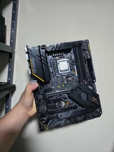 KIT I7 10700K + Z490 ASUS TUF GAMING