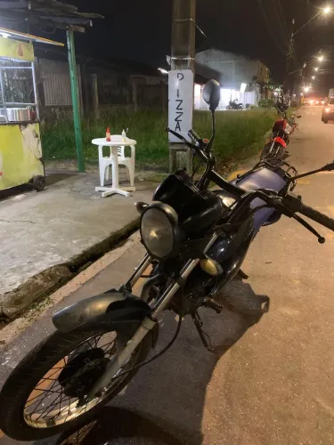 Moto Yamaha factor 2013 entrego selada
