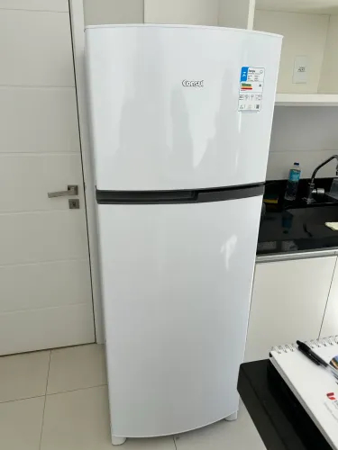 Geladeira cônsul nova!