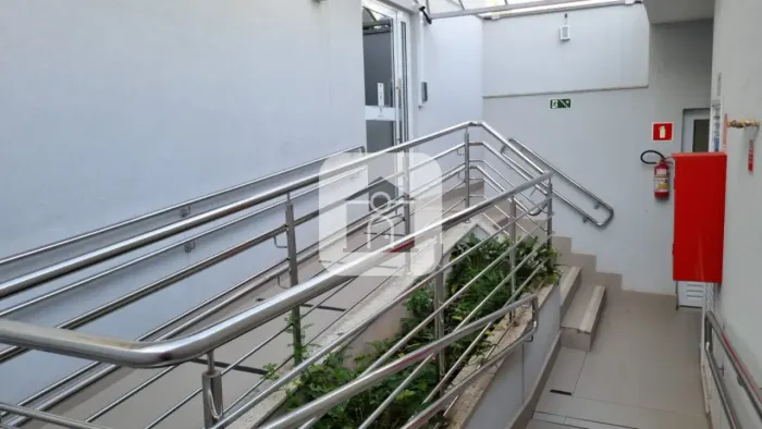 Apartamento à venda no bairro Santa Mônica.