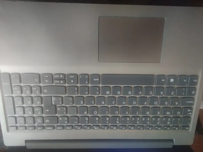 Vendo Notebook Lenovo S145