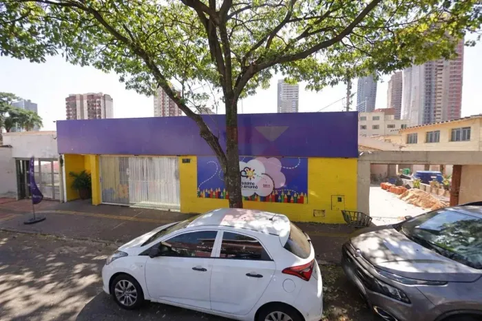 Casa com 3 dormitórios para alugar, 284 m² por R$ 7.798,34/mês - Setor Marista - Goiânia/G