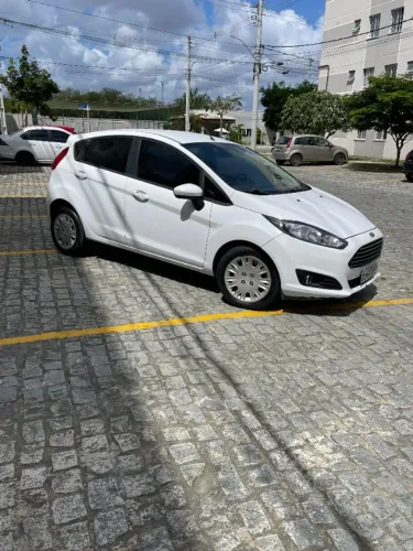 Ford Fiesta 1.5 16V Flex Mec. 5P 2014