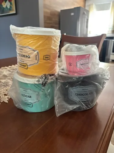 kit tupper redondinha essences 4 peças original tupperware açúcar chocolate leite fermento