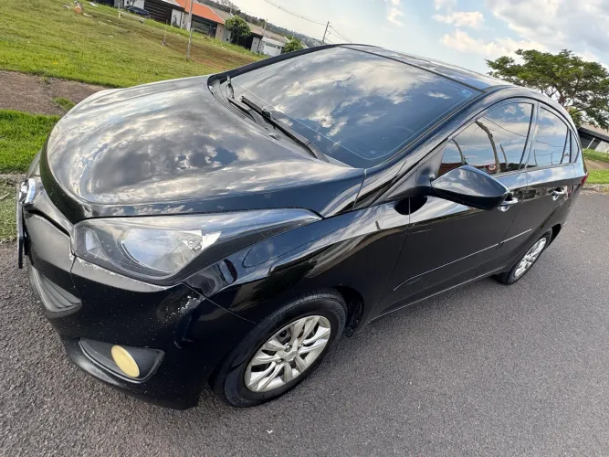 Hyundai HB20S C.plus/c.style1.0 Flex 12V Mec. 4P 2015