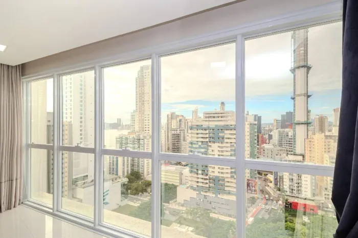 Apartamento à venda em Balneário Camboriú - Ed. Alameda Jardins
